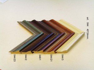 Rėmelio profilis 044(1,2,3,21,23): šviesiai auksinis, rudas ir tamsiai rudas, plotis 40 mm, 5 spalvų variantai