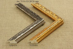 Rėmelio profilis 7133-553 , 7133-101: natūralios medienos ir auksinis, plotis 28 mm, 2 spalvų variantai