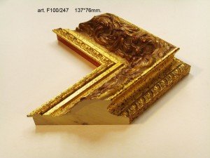 Rėmelio profilis F100 474: plotis 137 mm