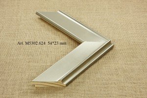 Rėmelio profilis M5302.624: sidabrinis ir natūralios medienos, plotis 54 mm