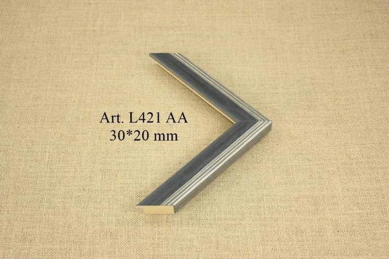 Rėmelis L421 AA, LM