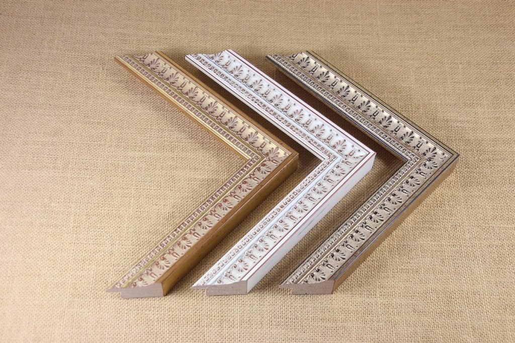 Frame G100, MOULDING